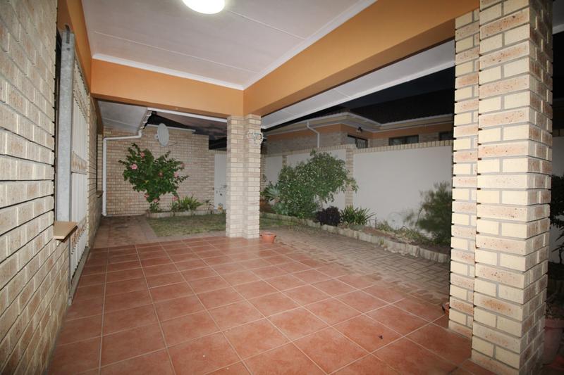 2 Bedroom Property for Sale in Linkside Western Cape